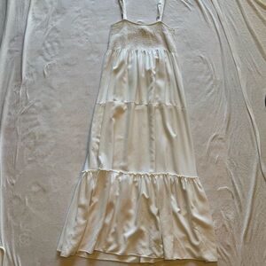 AZ Women’s White Maxi Dress - Size S/M